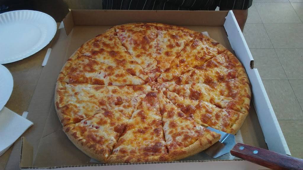 Brothers Pizza | restaurant | 653 Grattan St, Chicopee, MA 01020, USA | 4135328452 OR +1 413-532-8452