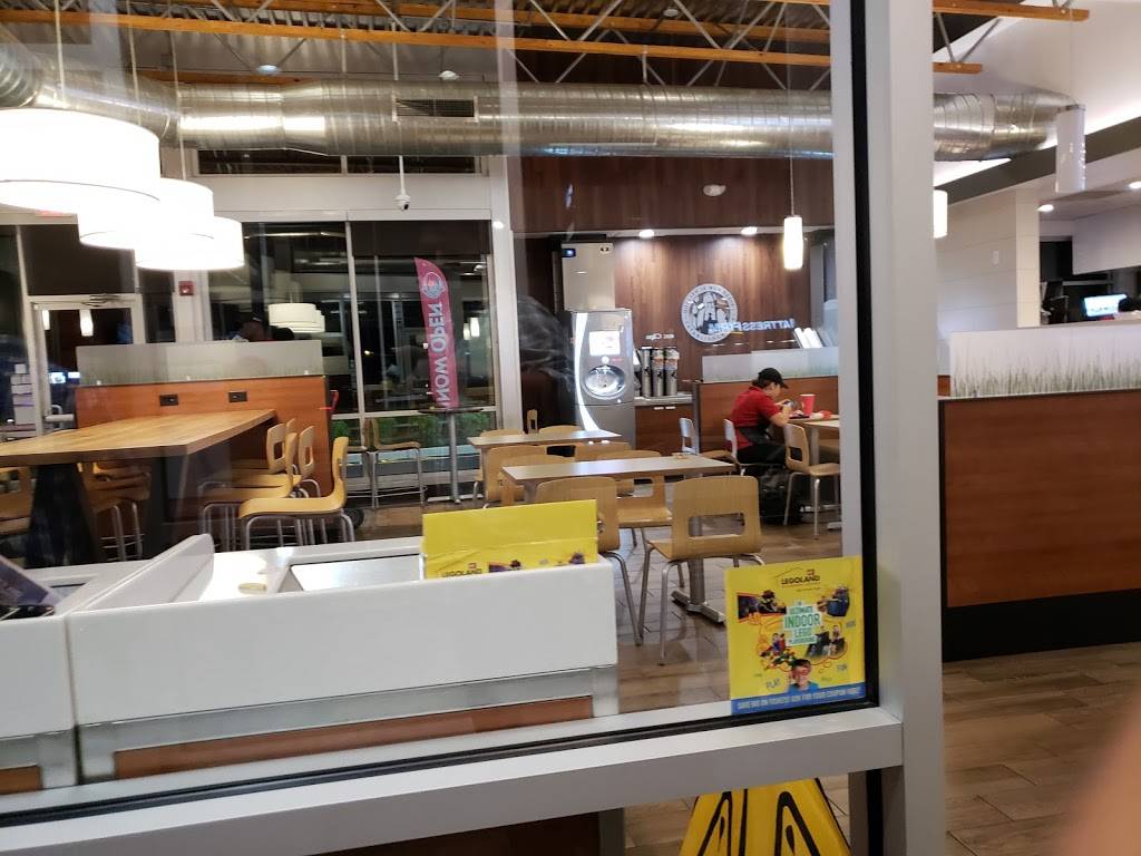 Wendys | restaurant | 820 US-1, Woodbridge Township, NJ 07095, USA | 7325107672 OR +1 732-510-7672