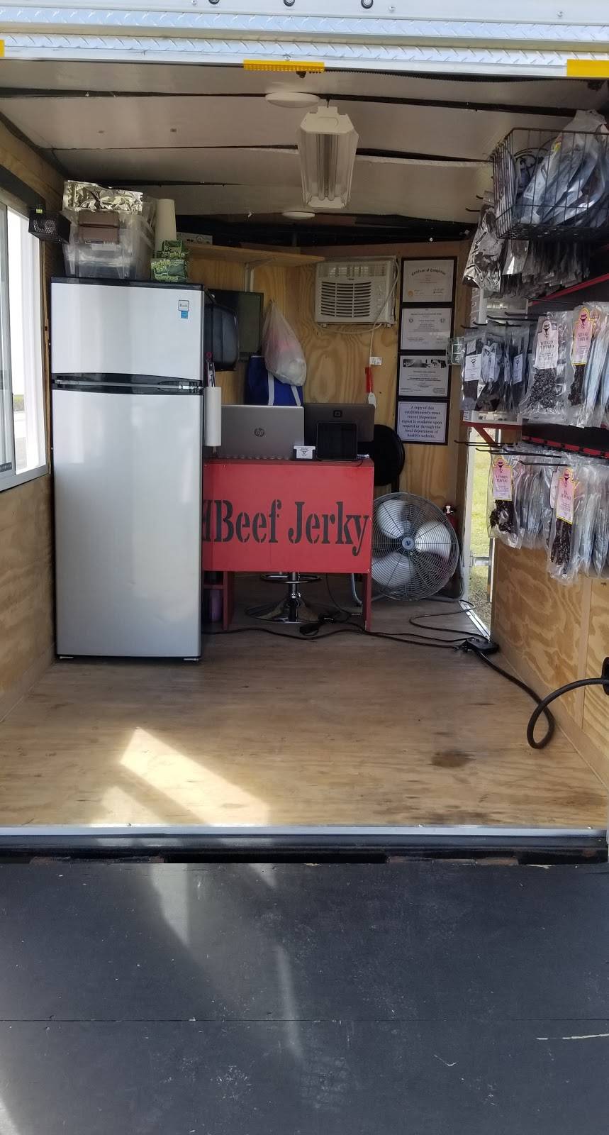 Rockport Jerky | restaurant | 325 N Doughty St, Rockport, TX 78382, USA | 3614631051 OR +1 361-463-1051