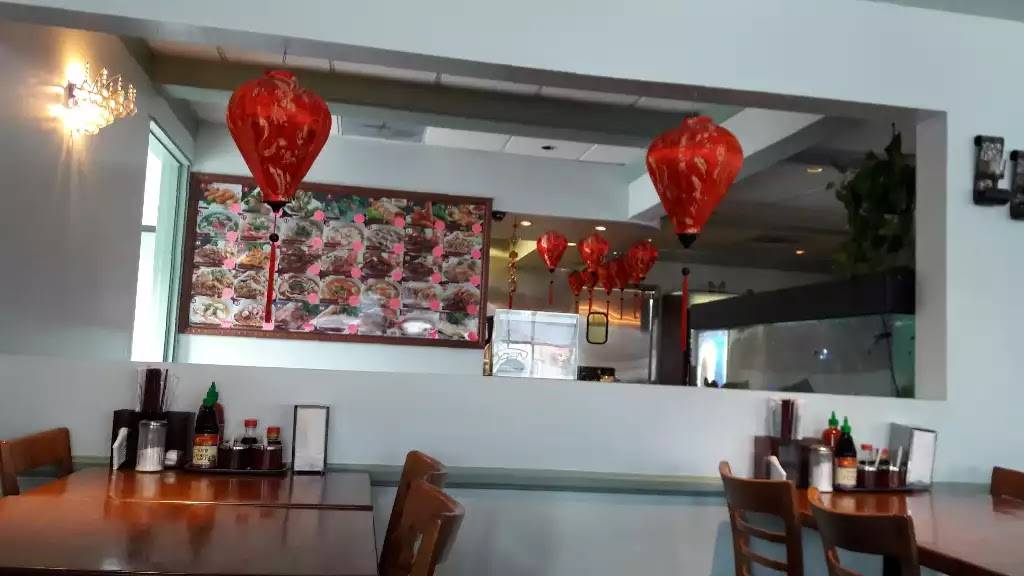 Pho Viet | restaurant | 18741 Soledad Canyon Rd, Canyon Country, CA 91351, USA | 6612521899 OR +1 661-252-1899