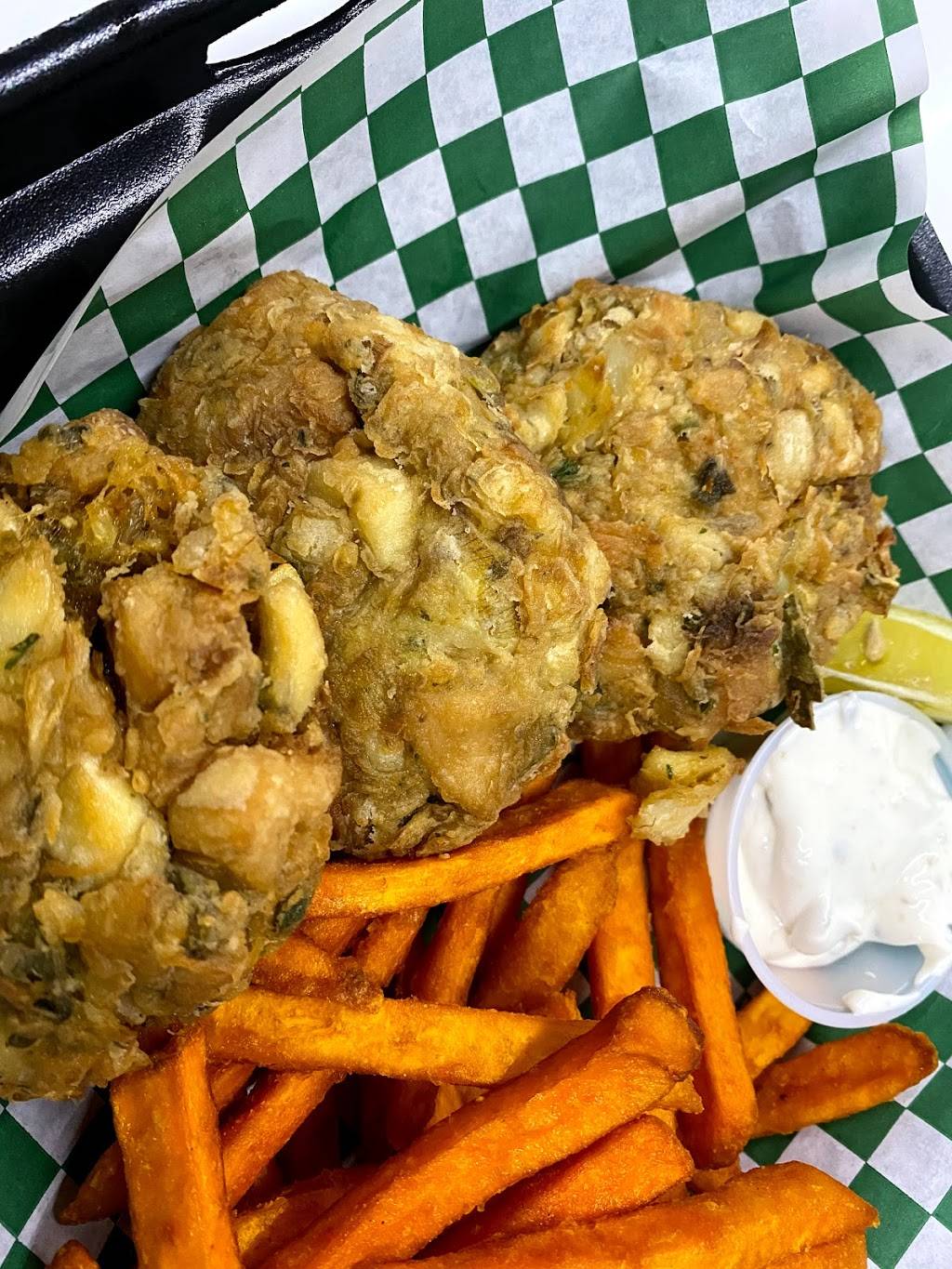 A Rare Poe Boy | restaurant | 7800 Amelia Rd, Houston, TX 77055, USA | 5047771220 OR +1 504-777-1220