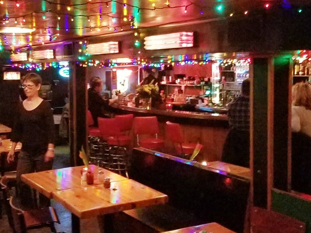 Greenbush Bar | restaurant | 914 Regent St, Madison, WI 53715, USA | 6082572874 OR +1 608-257-2874