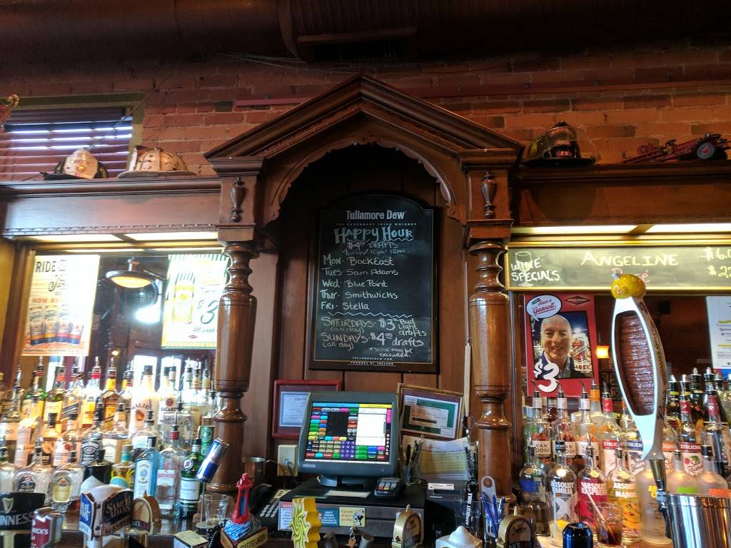 Union Street Tavern | restaurant | 20 Union St, Windsor, CT 06095, USA | 8606832899 OR +1 860-683-2899