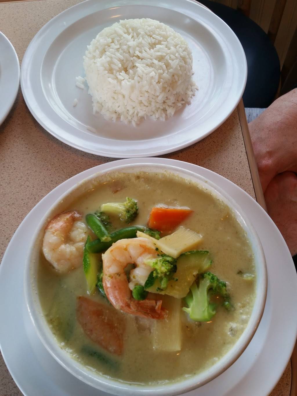 Thai Garden | restaurant | 221 N Broadway St, Georgetown, KY 40324, USA | 5025709907 OR +1 502-570-9907