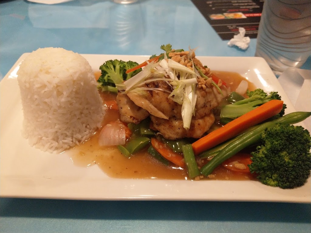 Rice & Noodles Thai Cuisine | restaurant | 11175 SW 93rd Ct Rd, Ocala, FL 34481, USA | 3524335564 OR +1 352-433-5564