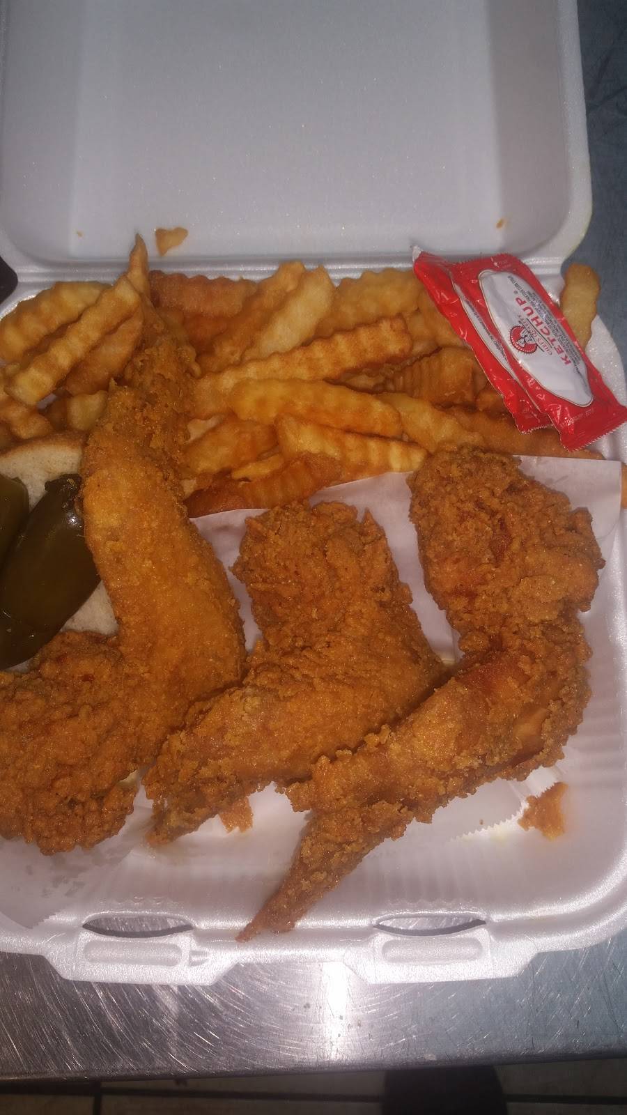 The Original Jazzy Wings | restaurant | 6620 Brentwood Stair Rd, Fort Worth, TX 76112, USA | 8174571444 OR +1 817-457-1444