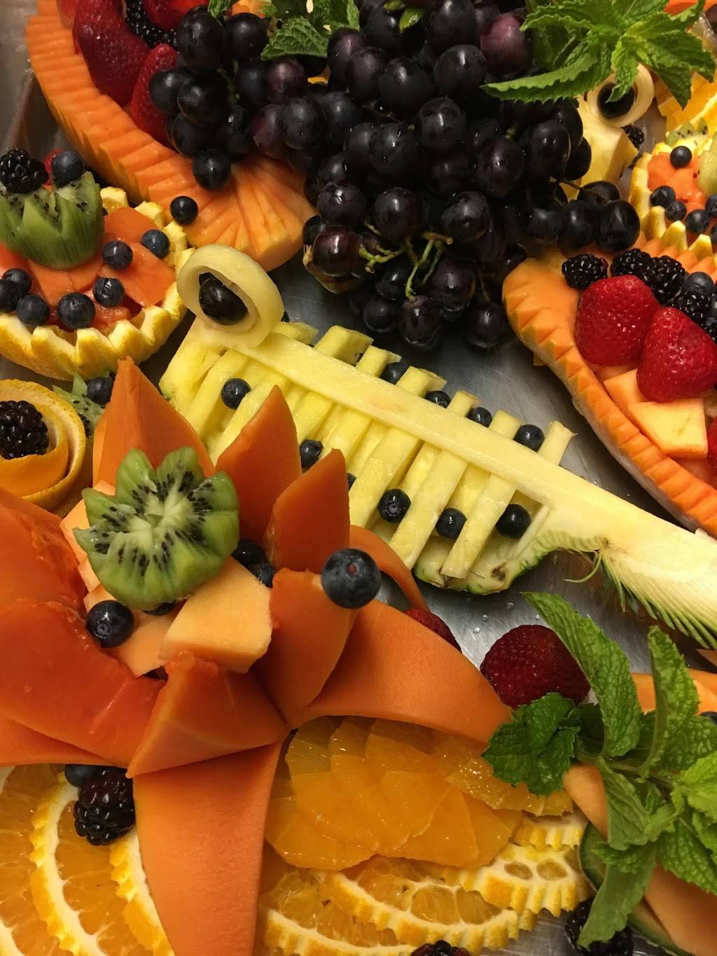 Darina Cafe | restaurant | 315 Sand Ln, Staten Island, NY 10305, USA | 7183514413 OR +1 718-351-4413