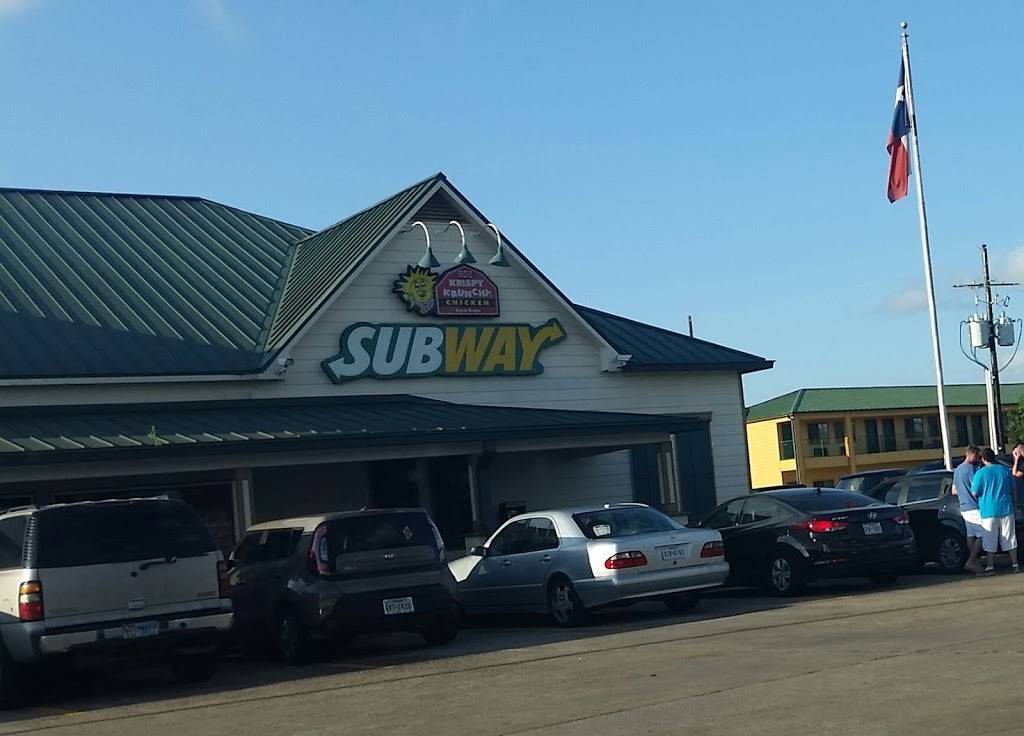 Subway Restaurants | restaurant | 25777 I-10, Hankamer, TX 77560, USA | 4093742222 OR +1 409-374-2222