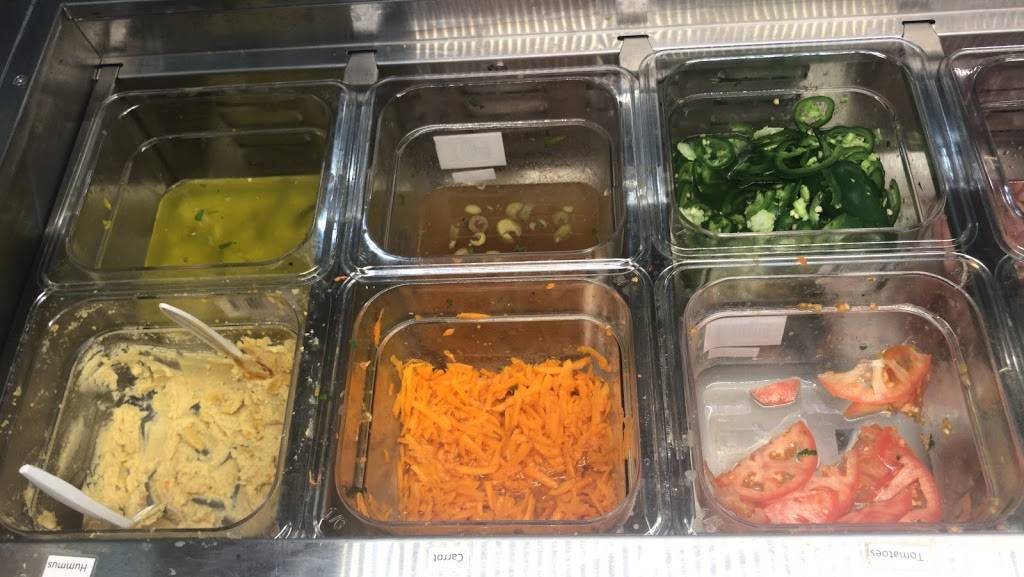 Gyro Express Mediterranean Cuisine | restaurant | 364 Maine Mall Rd Space # F113, South Portland, ME 04106, USA | 2074504323 OR +1 207-450-4323