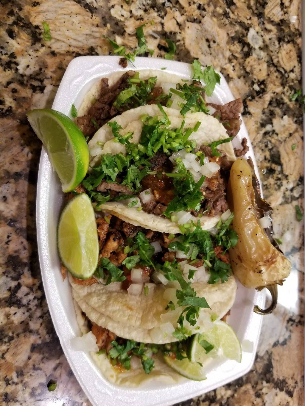 Taqueria 2 Potrillos | restaurant | 515 E 6th St, Corona, CA 92879, USA | 9515474430 OR +1 951-547-4430