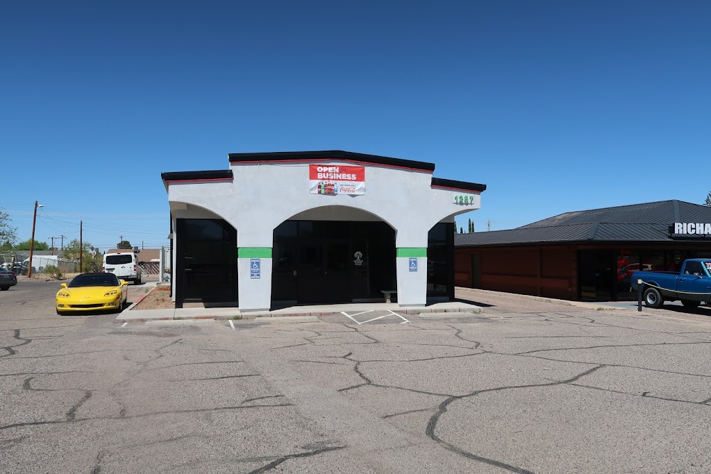 Peacock Vietnamese Cuisine | restaurant | 1287 E Fry Blvd, Sierra Vista, AZ 85635, USA | 5204590095 OR +1 520-459-0095