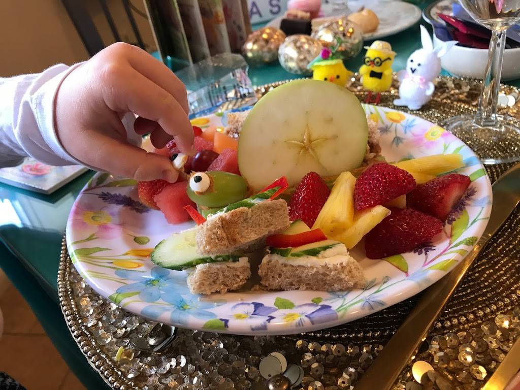 Simply Delicious Restaurant | restaurant | 215 N Spruce St, Valley, NE 68064, USA | 4029917212 OR +1 402-991-7212