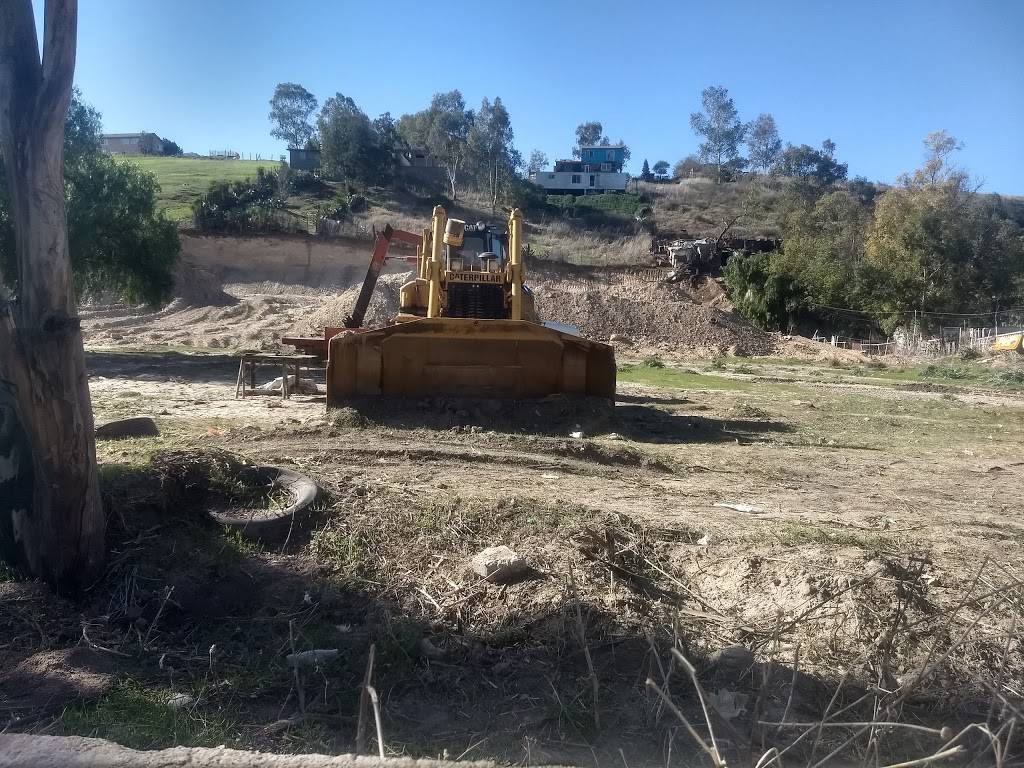 Birrieria Jalisco | restaurant | Club de Leones 12518, La Gloria, 22645 La Joya, B.C., Mexico | 016643316051 OR +52 664 331 6051