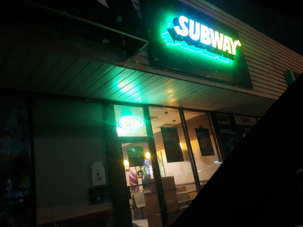 Subway | restaurant | 955 10th St W, Owen Sound, ON N4K 5S2, Canada | 5193721422 OR +1 519-372-1422