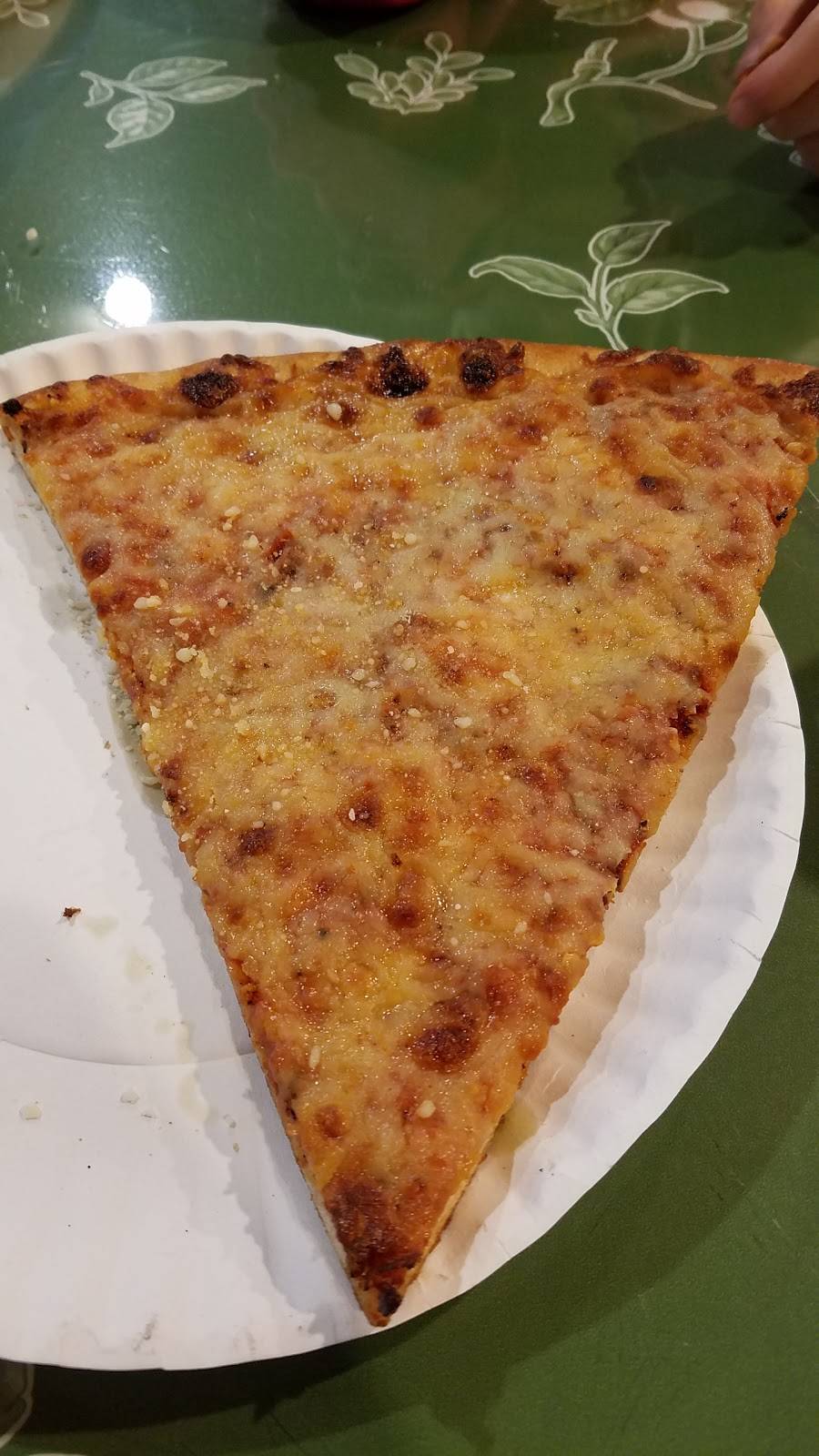 Lansing Pizzeria | restaurant | 2035 E Shore Dr, Lansing, NY 14882, USA | 6075333552 OR +1 607-533-3552