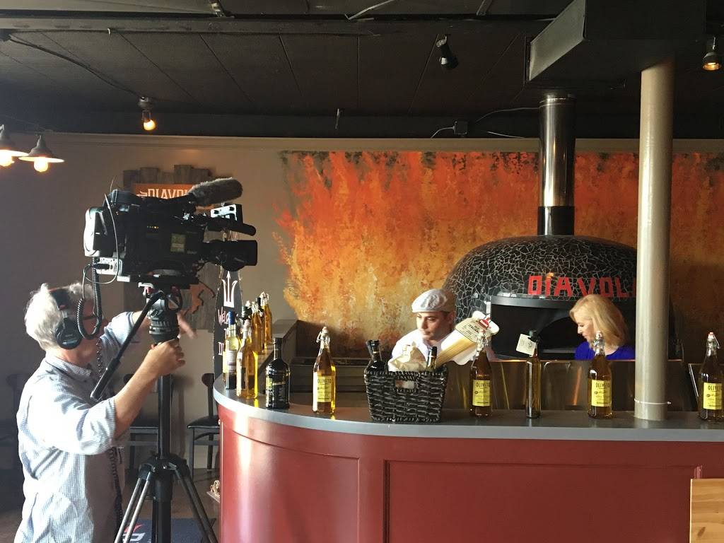 Diavola | restaurant | 1134 E 54th St, Indianapolis, IN 46220, USA | 3178205100 OR +1 317-820-5100