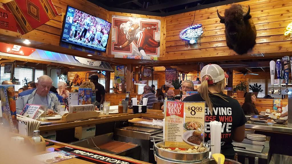 Texas Roadhouse | restaurant | 6301 Apples Way, Lincoln, NE 68516, USA | 4024200155 OR +1 402-420-0155