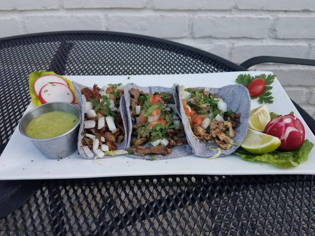 Alexs Lounge II | restaurant | 86 E Main St, Elmsford, NY 10523, USA | 9149095707 OR +1 914-909-5707