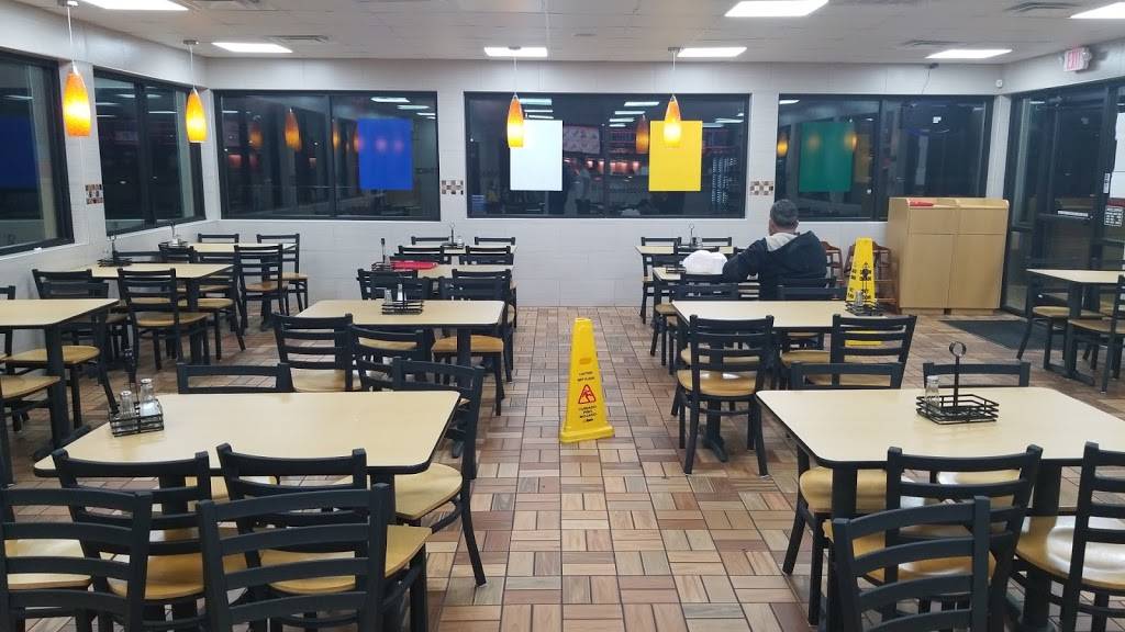 Lisas Chicken | restaurant | 4217 Bridge St, Fort Worth, TX 76103, USA | 8174573004 OR +1 817-457-3004