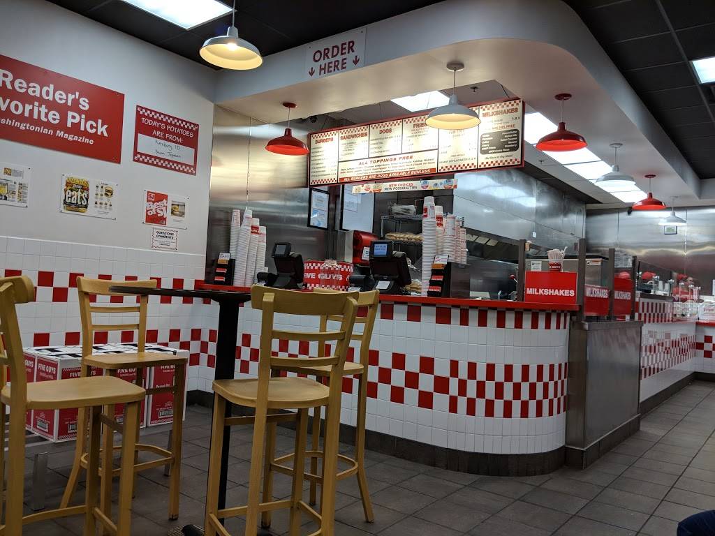 Five Guys | meal takeaway | 258 Daniel Webster Hwy, Nashua, NH 03060, USA | 6038970025 OR +1 603-897-0025