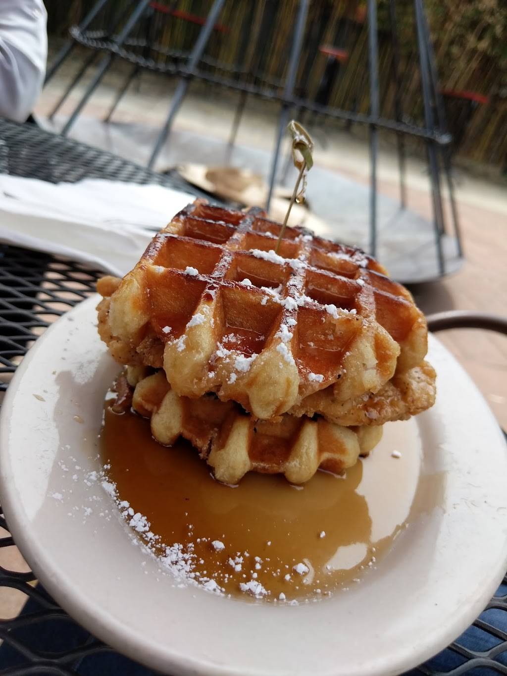 Atomic Cowboy | restaurant | 4140 Manchester Ave, St. Louis, MO 63110, USA | 3147750775 OR +1 314-775-0775