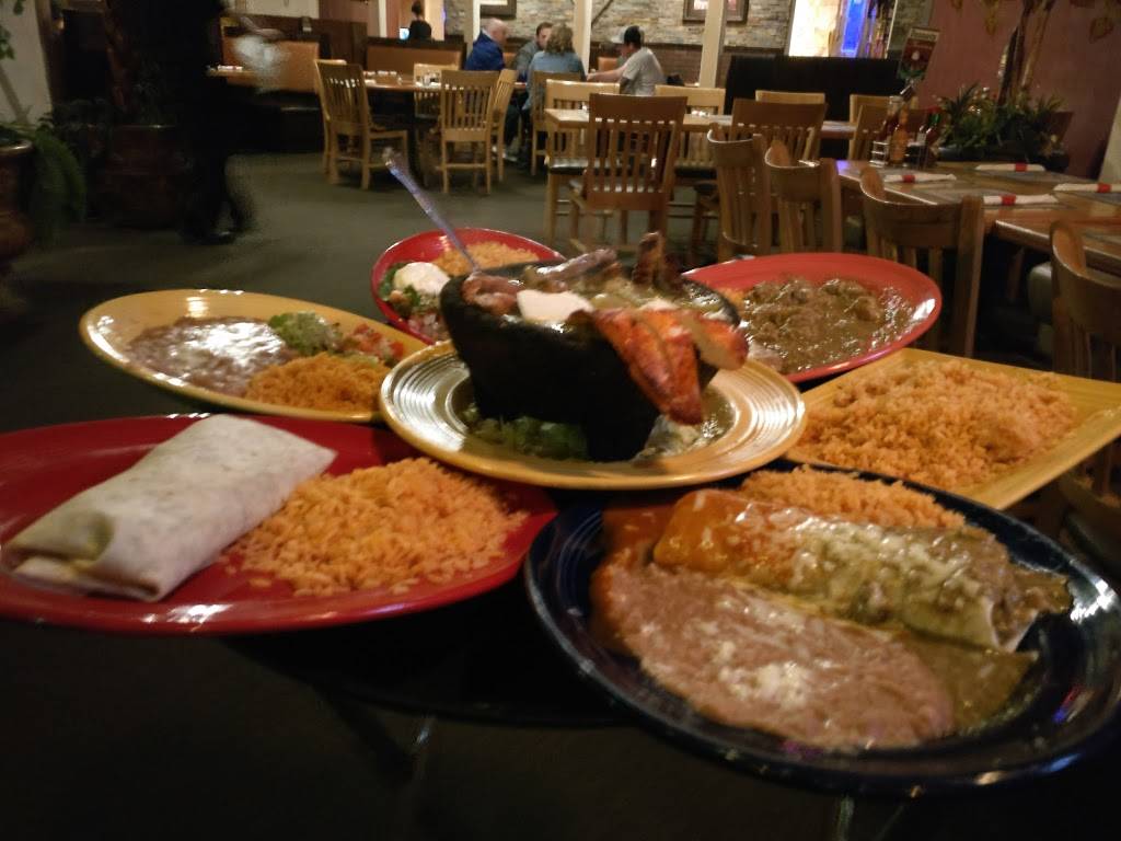 El Portal Mexican Grill | restaurant | 1100 Calloway Dr, Bakersfield, CA 93312, USA | 6618292737 OR +1 661-829-2737