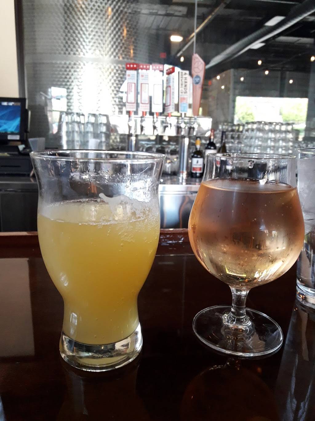 Brick River Cider | restaurant | 2000 Washington Ave, St. Louis, MO 63103, USA | 3142245046 OR +1 314-224-5046