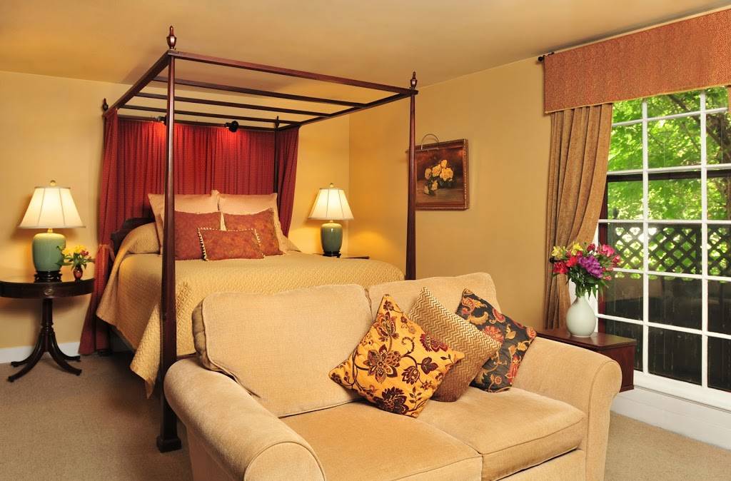 1795 Acorn Inn Bed and Breakfast | restaurant | 4508 NY-64, Canandaigua, NY 14424, USA | 5852292834 OR +1 585-229-2834