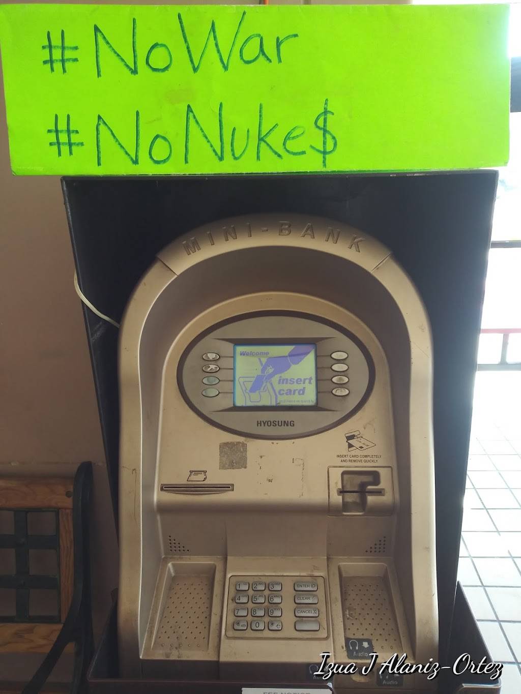 Louisiana Famous Fried Chicken | restaurant | 3404 W Slauson Ave, Los Angeles, CA 90043, USA | 3232945468 OR +1 323-294-5468