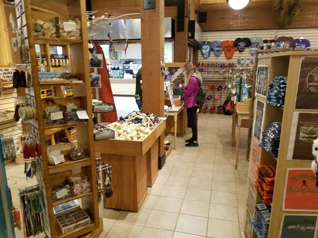 Trailheads Concessions | restaurant | 2678 East 873rd Road, Oglesby, IL 61348, USA | 8152207360 OR +1 815-220-7360