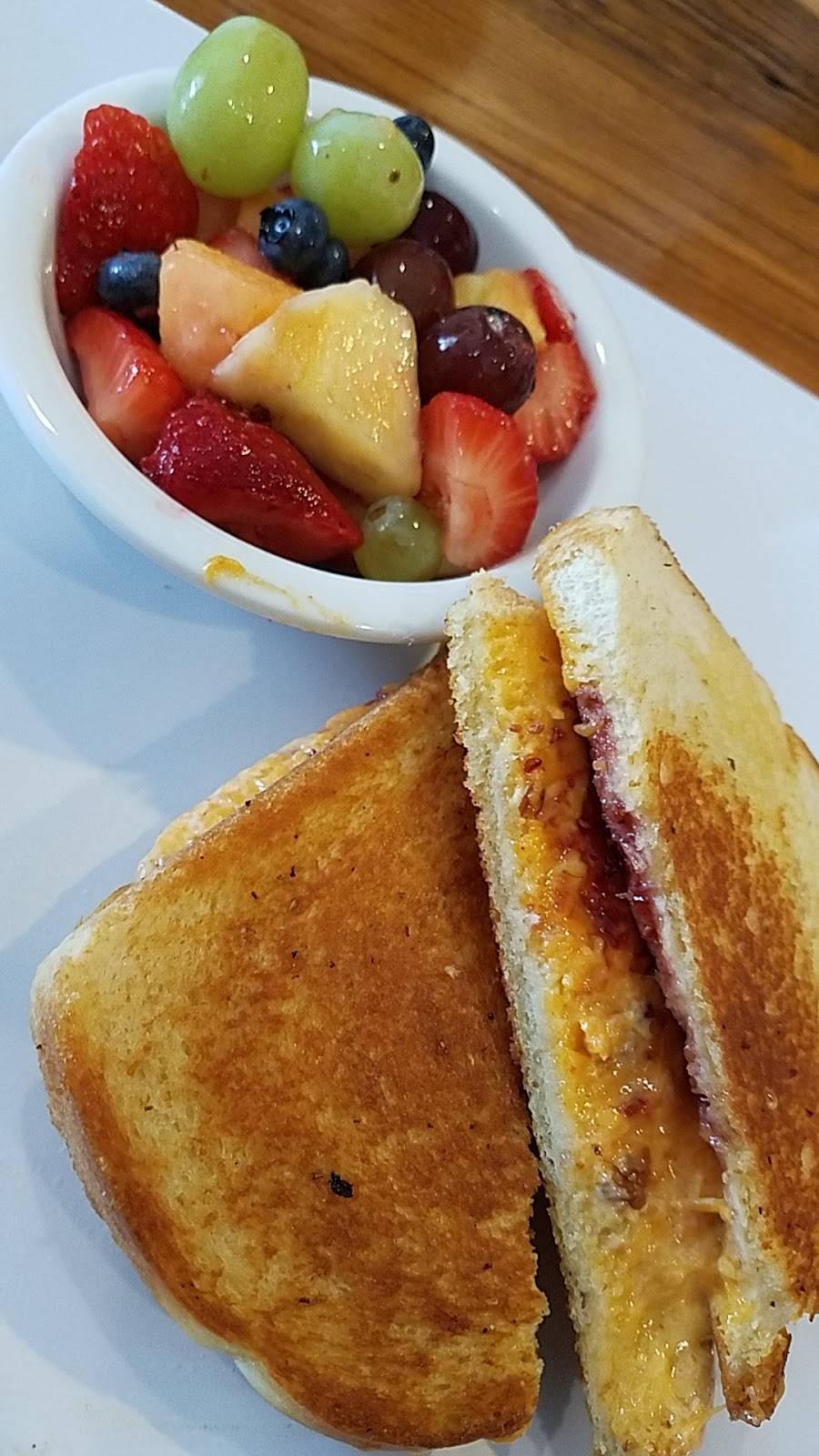 The Bike Rack Bistro | restaurant | 855 Broadway Ave, Bowling Green, KY 42101, USA | 2709367575 OR +1 270-936-7575