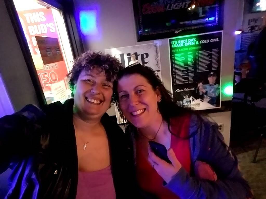 Pop a Top | restaurant | 2185 Henry St, Muskegon, MI 49441, USA | 2317590046 OR +1 231-759-0046