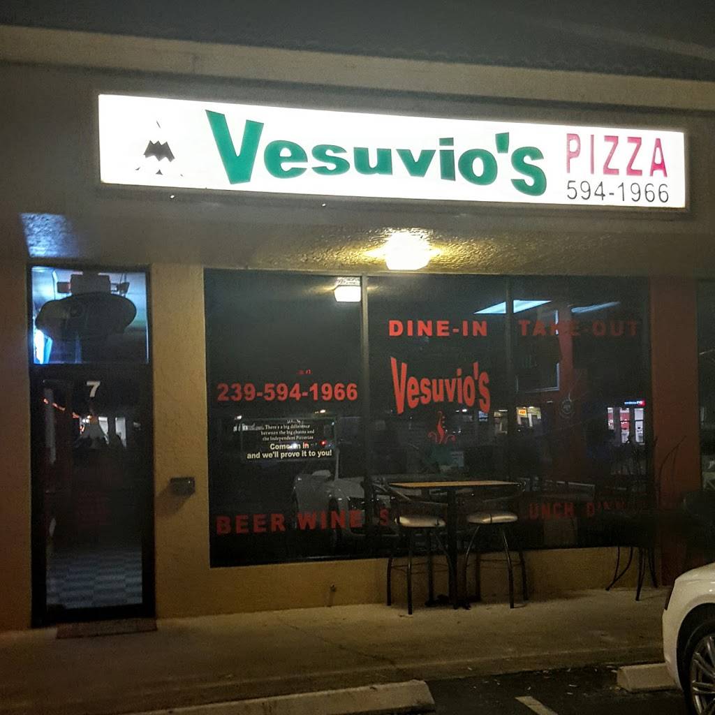 Vesuvios Pizza | restaurant | 881 103rd Ave N #7, Naples, FL 34108, USA | 2395941966 OR +1 239-594-1966