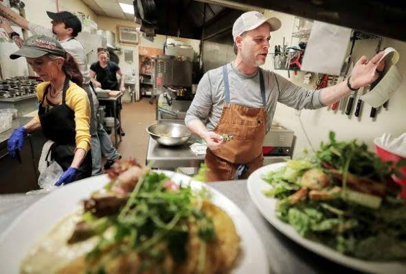 Raven & Lily | restaurant | 120 W Mulberry St, Collierville, TN 38017, USA | 9012864575 OR +1 901-286-4575