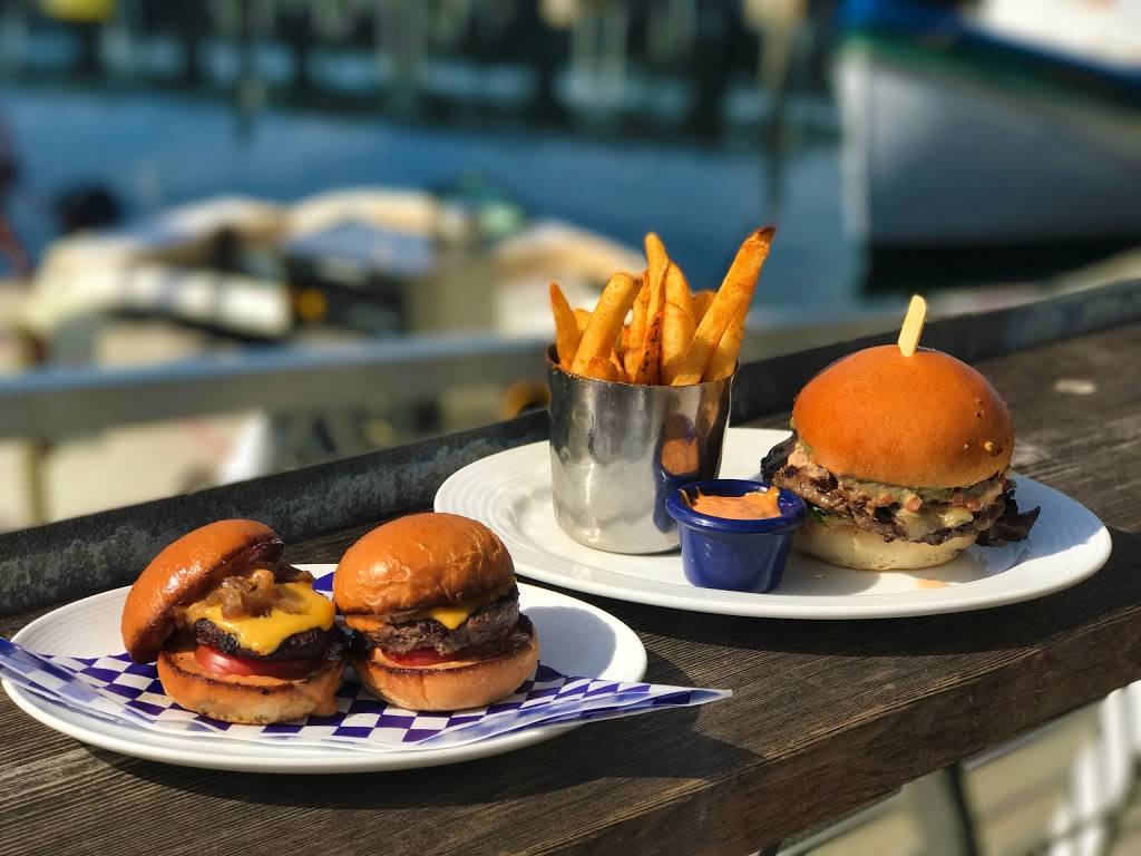 Boathouse 19 | restaurant | 9001 S 19th St, Tacoma, WA 98466, USA | 2535651919 OR +1 253-565-1919