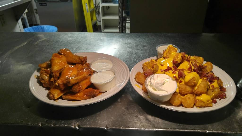 Outlaws Grill & Saloon | restaurant | 2167 Pickwick Dr, Camarillo, CA 93010, USA | 8054843691 OR +1 805-484-3691