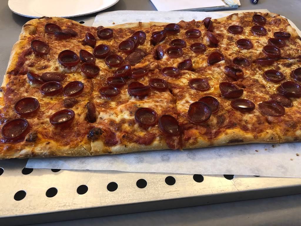 Sammys 2 Pizzeria Of Buffalo | restaurant | 640 Colvin Ave, Buffalo, NY 14216, USA | 7168760678 OR +1 716-876-0678