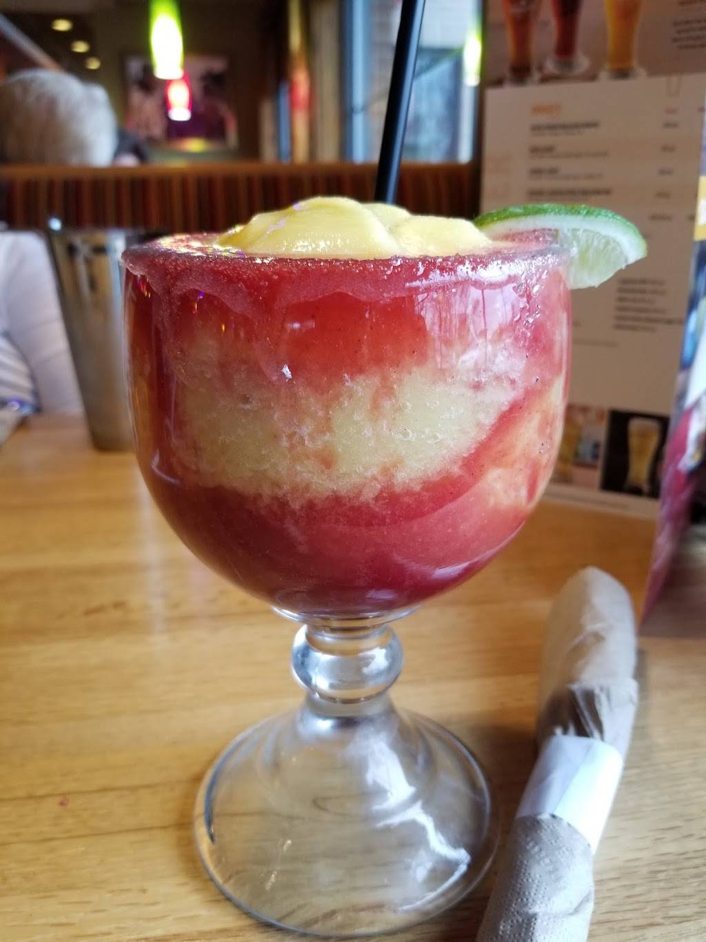 Applebees Grill + Bar | restaurant | 990 Providence Hwy, Walpole, MA 02081, USA | 5086607628 OR +1 508-660-7628