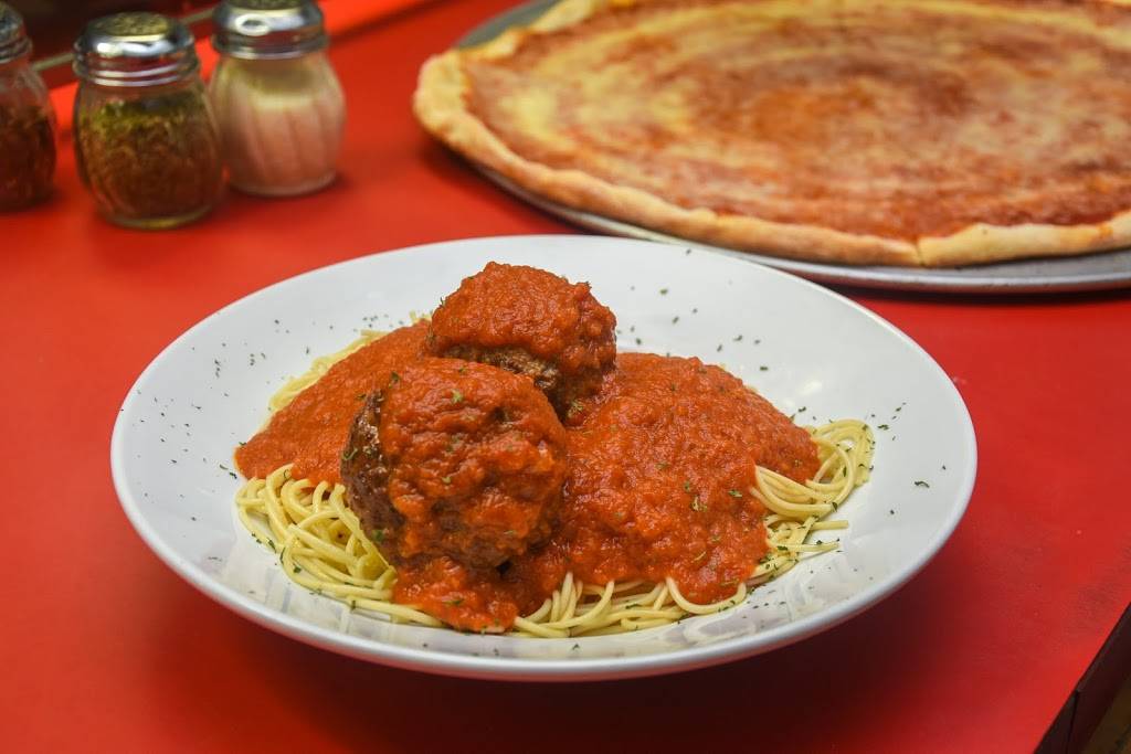 Atlantis Pizzeria | restaurant | 5925 S Congress Ave, Atlantis, FL 33462, USA | 5619653330 OR +1 561-965-3330