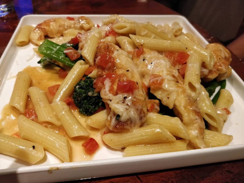 Town Tavern | restaurant | 201 Massachusetts Ave, Arlington, MA 02474, USA | 7818595413 OR +1 781-859-5413