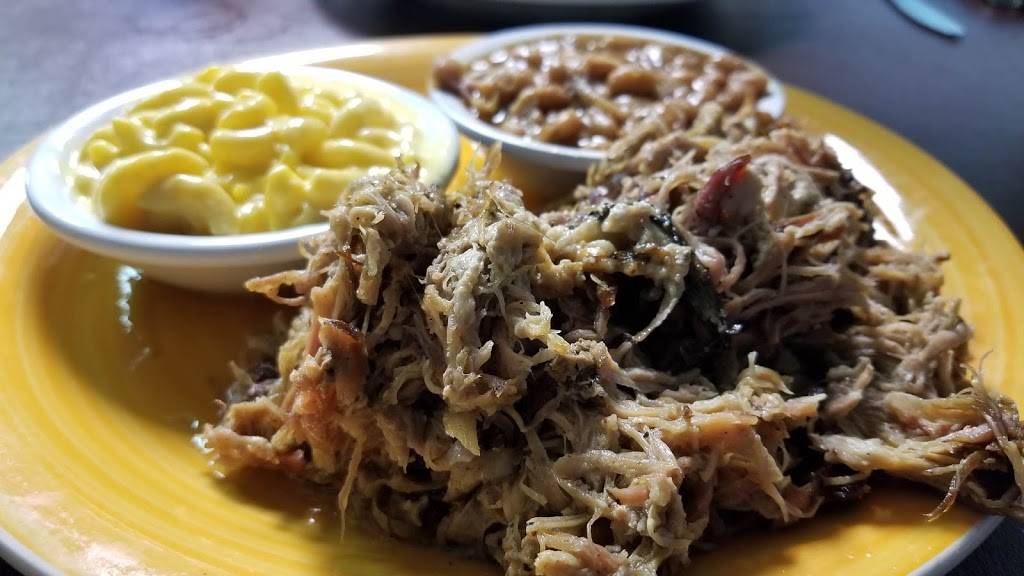 Wes Backyard BBQ & Grill | restaurant | 1430 16th St, Vero Beach, FL 32960, USA | 7729250223 OR +1 772-925-0223