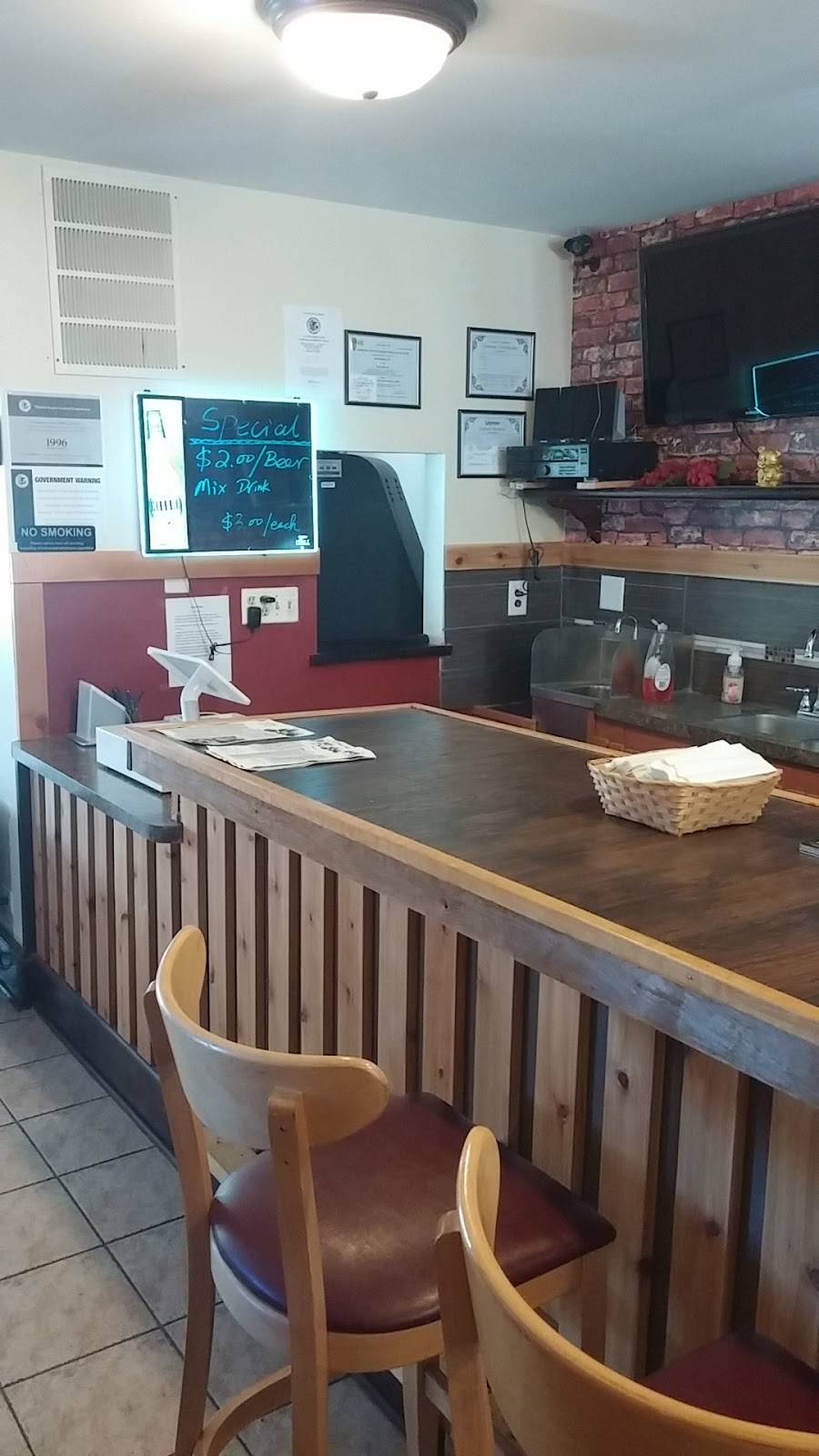 Red house video gaming cafe and bar | restaurant | 620 Rand Rd, Lakemoor, IL 60051, USA | 8155280008 OR +1 815-528-0008