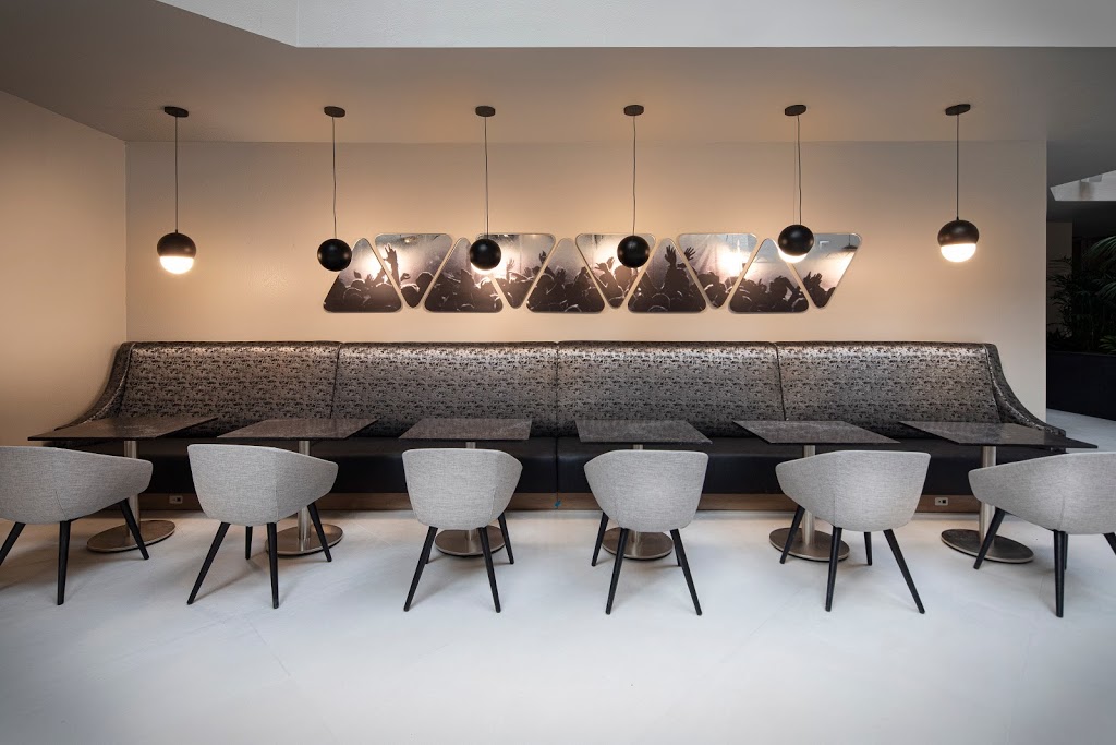 Red Oak Craft Bar and Rotisserie | restaurant | 101 McInnis Pkwy, San Rafael, CA 94903, USA | 4154995931 OR +1 415-499-5931