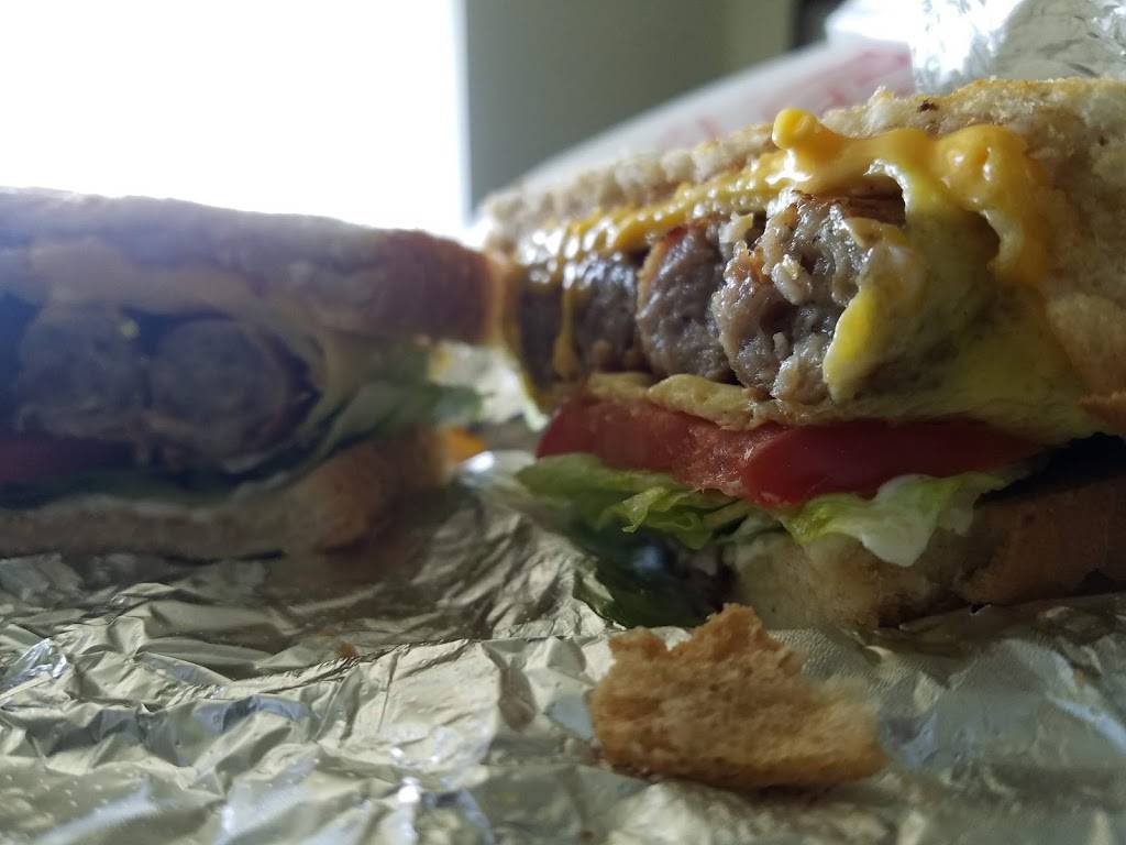 L Georges Coney Island | restaurant | 27434 Grand River St, Livonia, MI 48152, USA | 2484422970 OR +1 248-442-2970