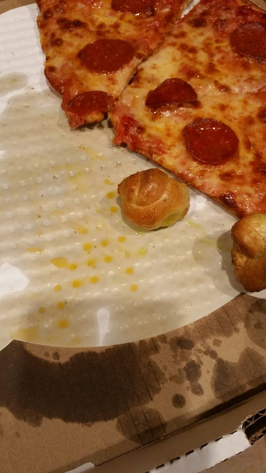 Rush Street Pizza | restaurant | 2925 East Riggs Road #7, Chandler, AZ 85249, USA | 4808837300 OR +1 480-883-7300