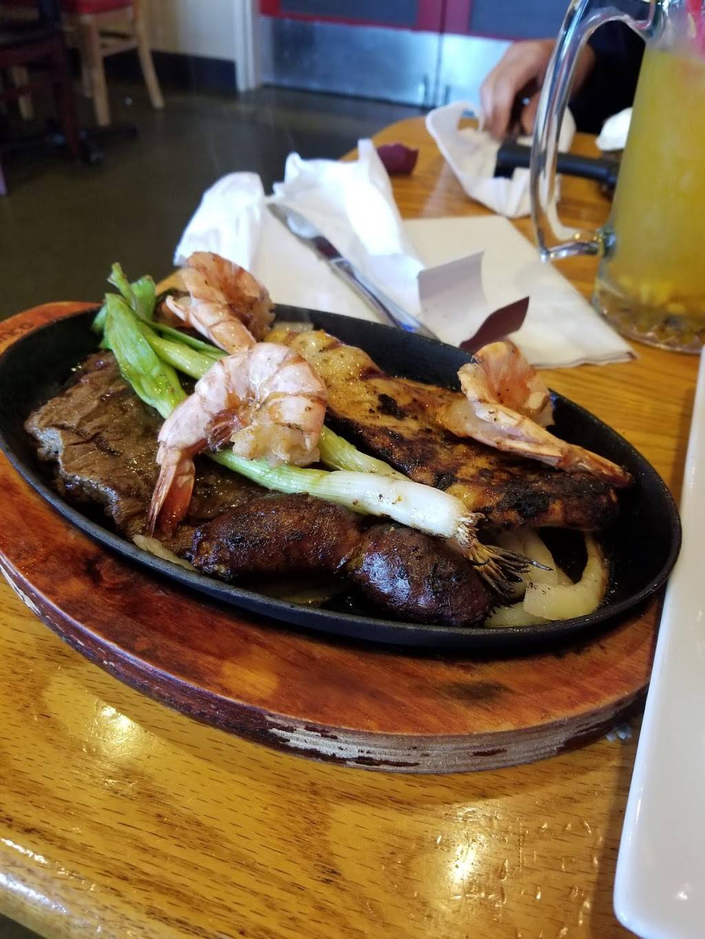 EL CUSCATLAN | restaurant | 14350 Laurie Ln Suites A & B, 14350 Laurie Ln Suite A & B, San Pablo, CA 94806, United States | 5106805245 OR +1 510-680-5245