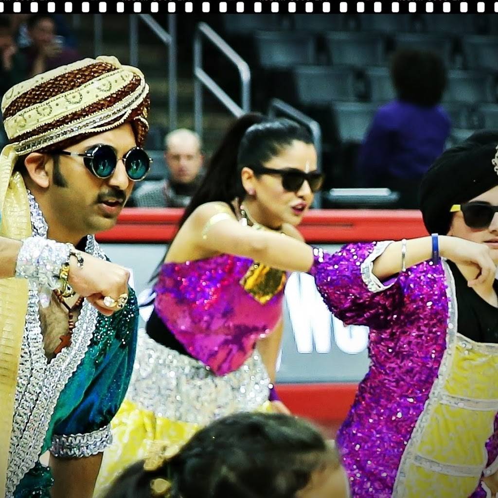 Bollywood Hip hop fusion Dance classes for Boys, Girls & Adults | restaurant | 2320 Teller Rd, Newbury Park, CA 91320, USA | 8186268241 OR +1 818-626-8241
