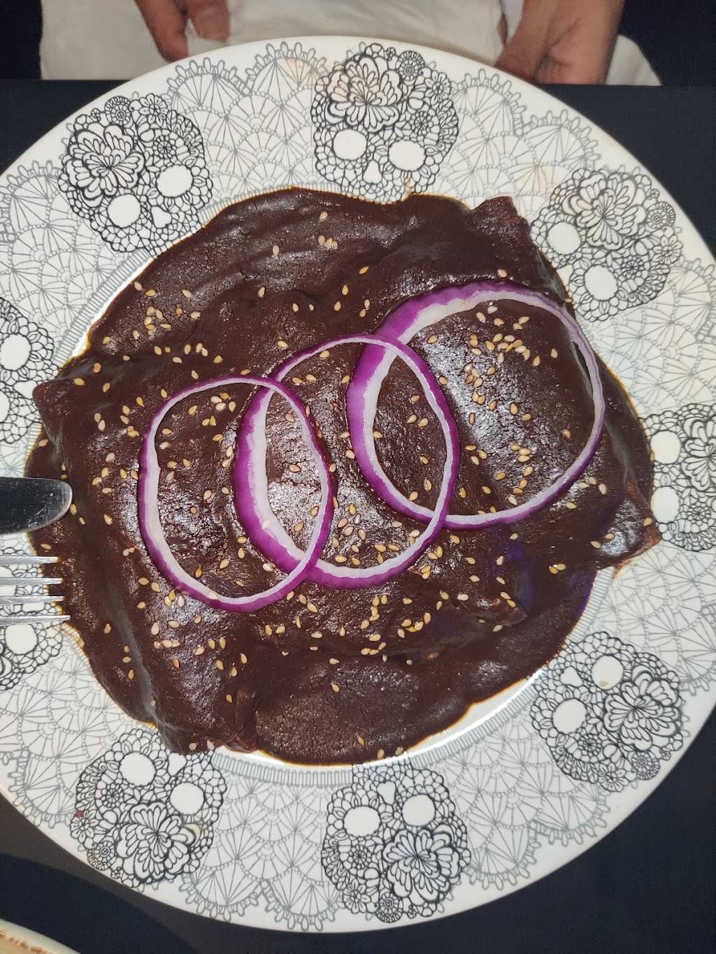 Hacienda Calavera | restaurant | 5503 W Cermak Rd, Cicero, IL 60804, USA | 3123156246 OR +1 312-315-6246