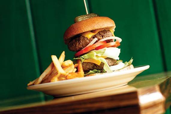 The Green Beetle | restaurant | 325 S Main St, Memphis, TN 38103, USA | 9015277337 OR +1 901-527-7337