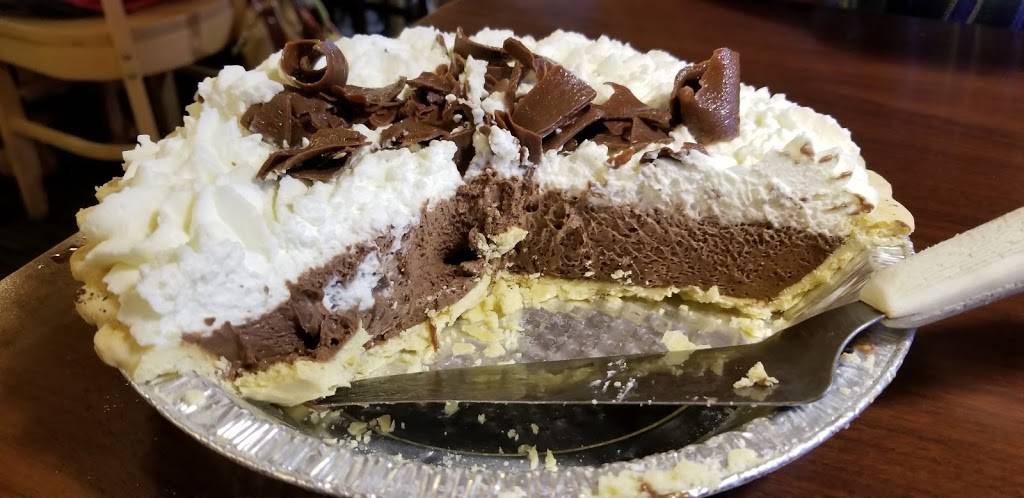 Village Inn | bakery | 313 Independence Blvd, Virginia Beach, VA 23462, USA | 7574995557 OR +1 757-499-5557